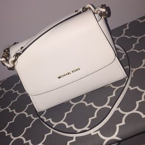 🔴🔶NWT. Sofia Michael Kors MK purse🔶🔴